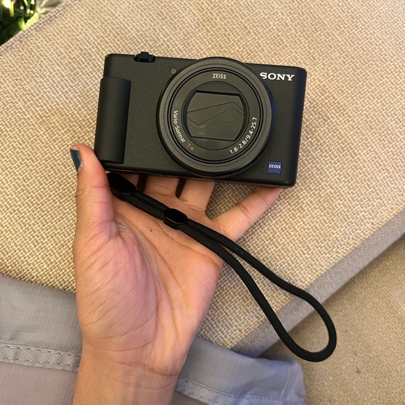 Sony ZV1 digital camera